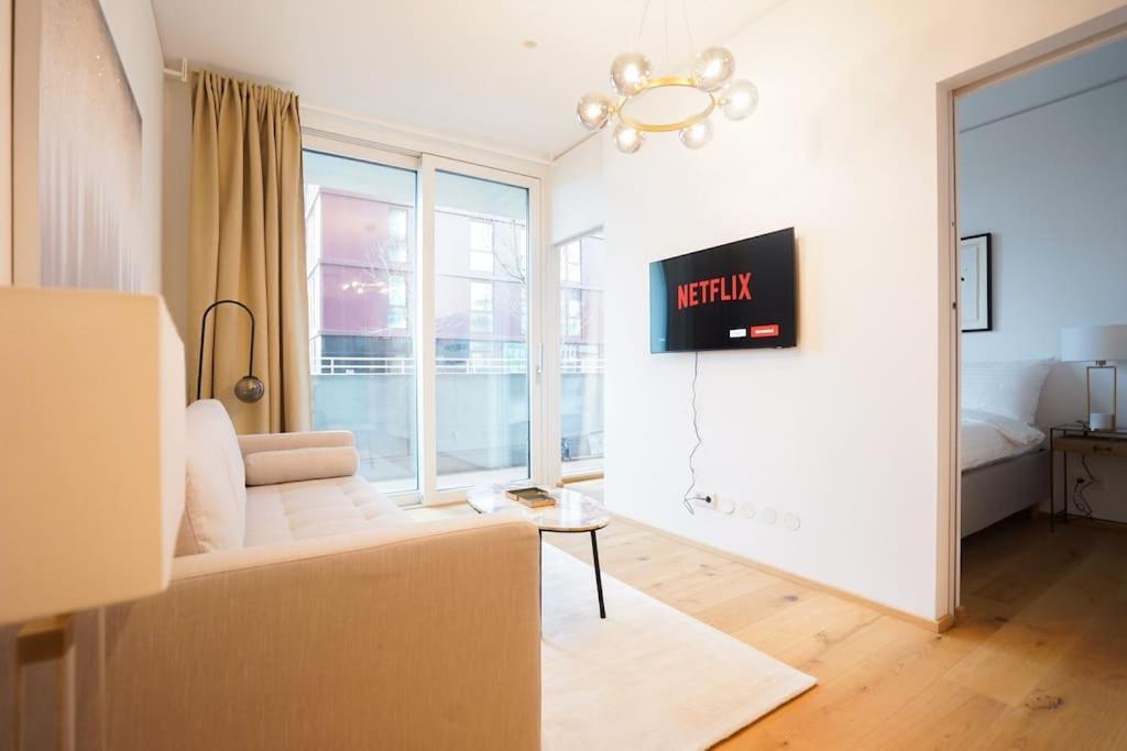 וינה Executive Suite W/ Rooftop Pool מראה חיצוני תמונה