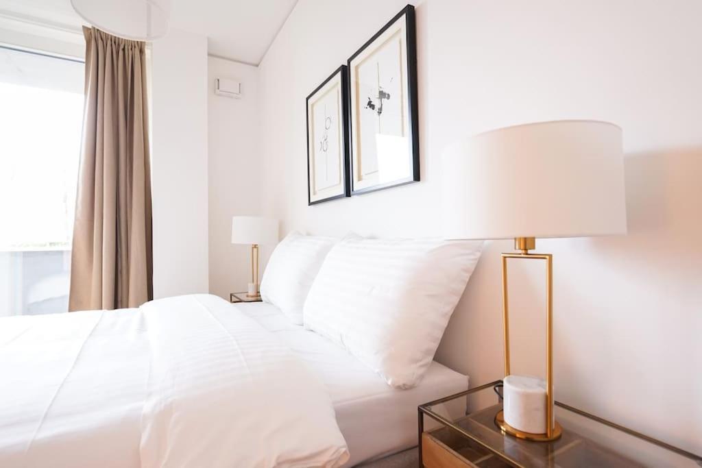 וינה Executive Suite W/ Rooftop Pool מראה חיצוני תמונה